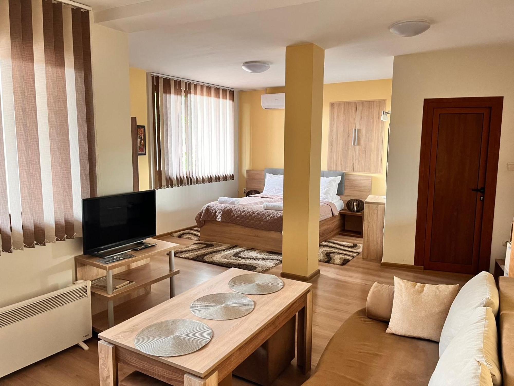 Studio Paradise Veliko Tarnovo Buitenkant foto